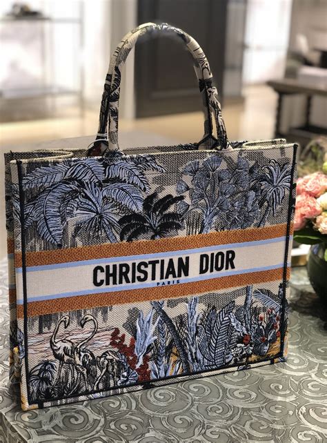 christian dior tote bag bunt|Christian Dior tote bag price original.